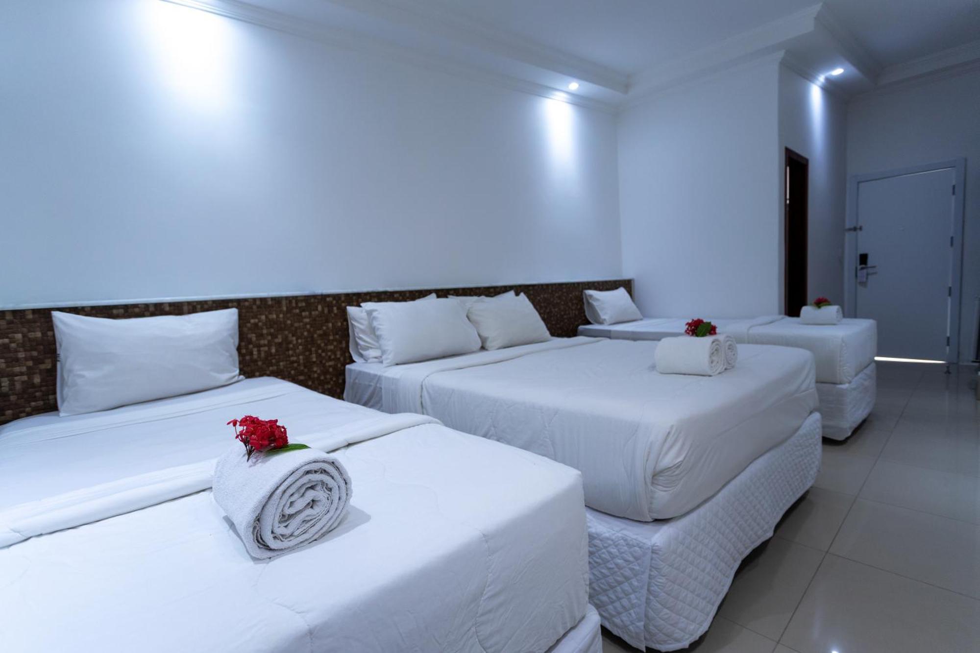 Deluxe Quadruple Room